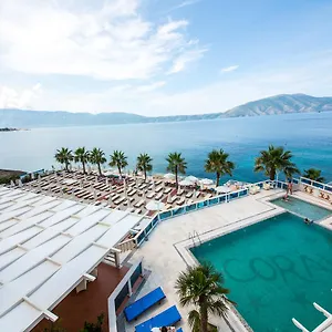 **** Otel Coral & Arnavutluk
