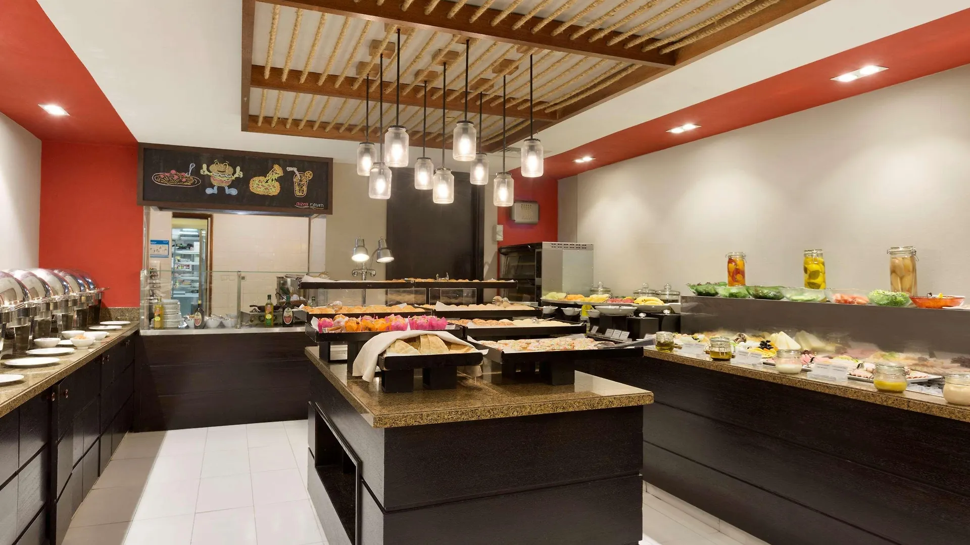 Ramada By Wyndham Downtown Dubai Apart Otel